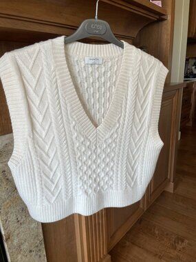 Aritzia Babaton Emporia Cable Knit Merino Wool Vest | Italian Yarn | Size Small